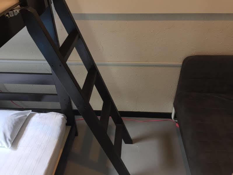Daikoku Hostel Осака Екстериор снимка